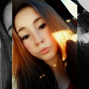 Meet your Posher, Helena